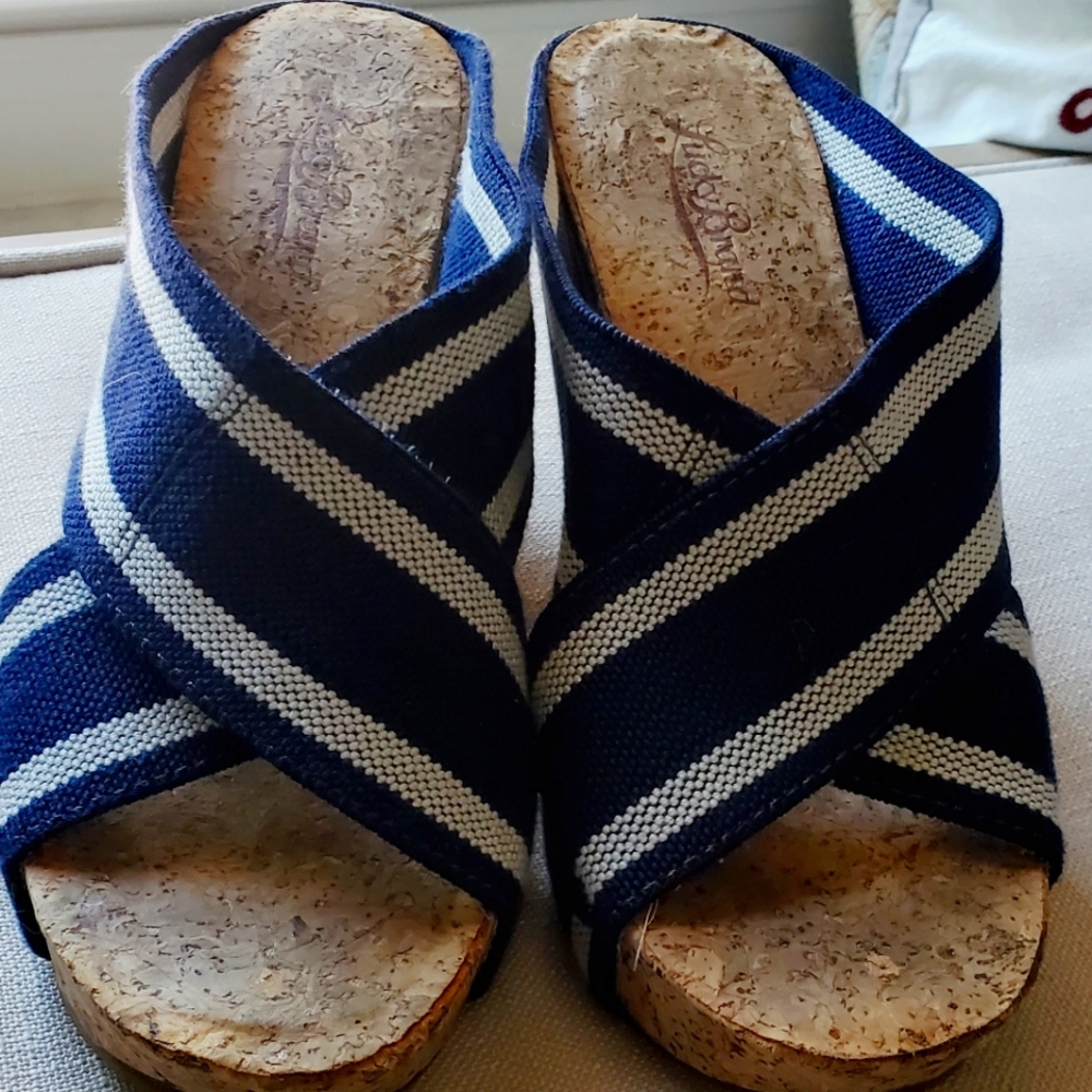 Lucky Brand wedges